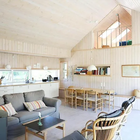 11114-1-nykobing-sj-poppelvej-3 * Nykøbing Sjælland